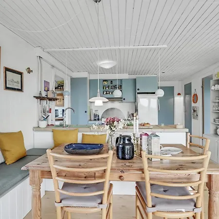 Svenstibakkevej Denm بيت للعطل Frostrup